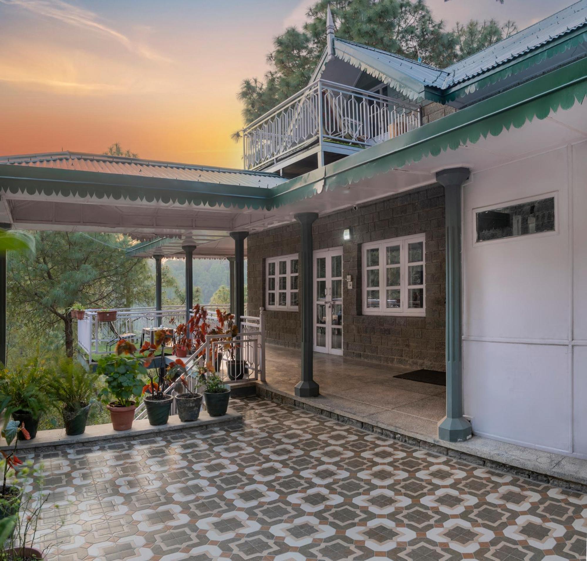 Vintage Villa, Kasauli Exterior photo